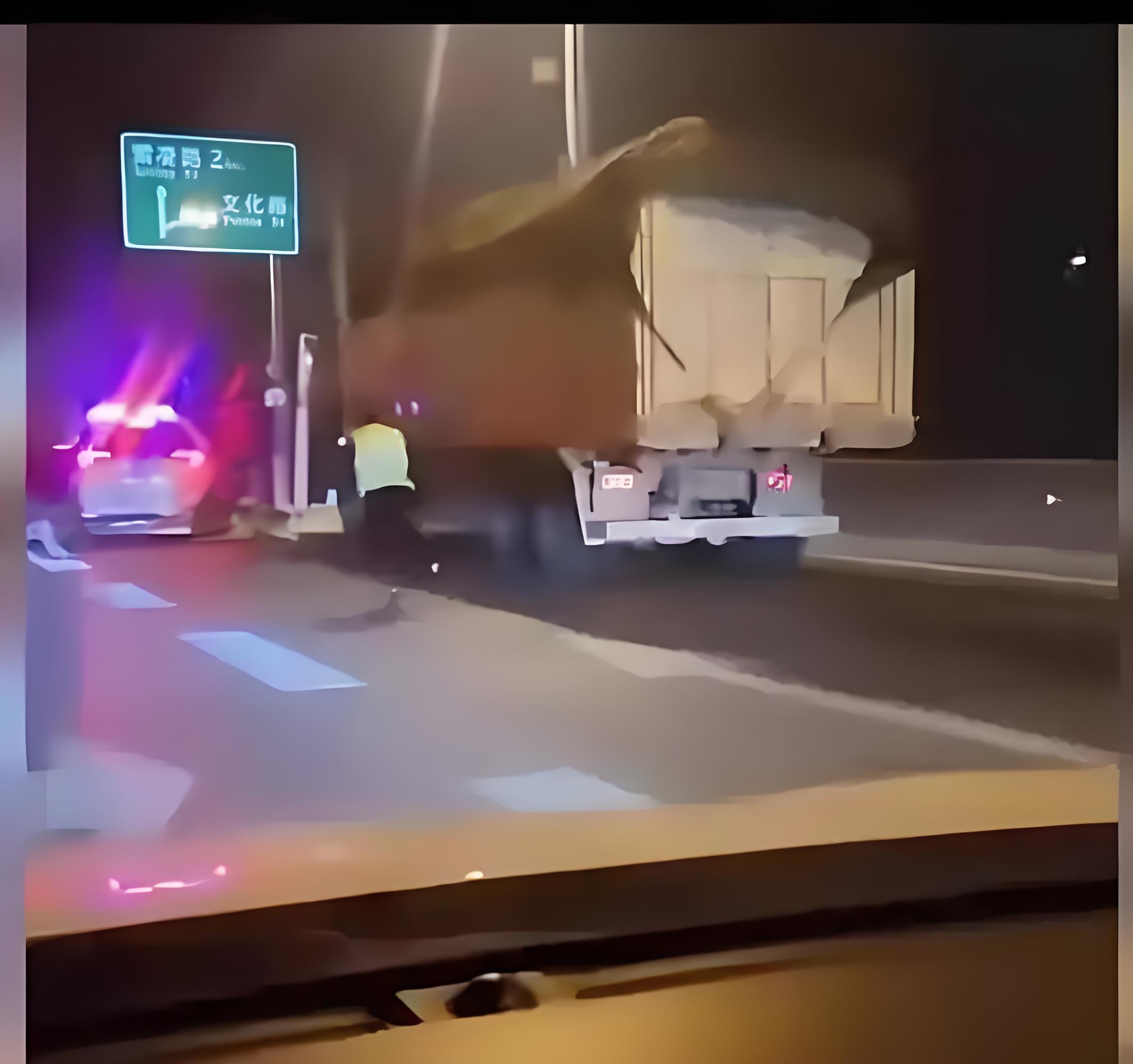 12·3郑州高架桥司机坠桥事务警示